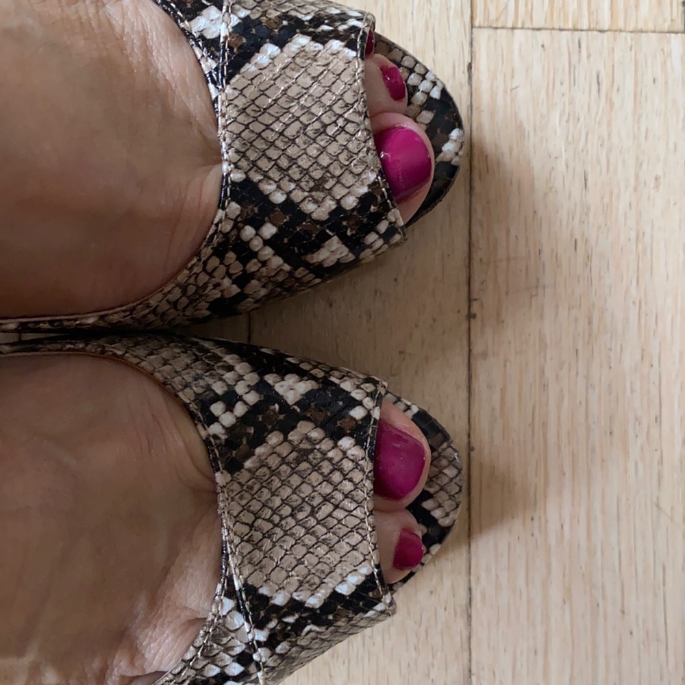 New Python like open toe hills - Picture 2 of 8